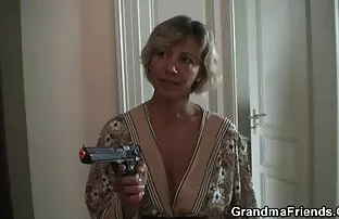 XXX Espionnage de chattes sur la plage regarder film x en streaming gratuit