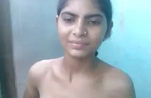 XXX Masturber gode bébé jouant sa film gratuit porno français chatte