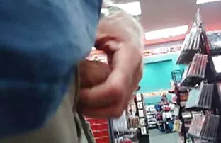 XXX Bibliothécaire Slut suce et film x amateur streaming baise un gang de bites