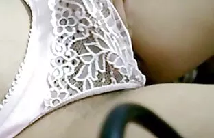 XXX Votre chatte est si extrait de film x francais lisse