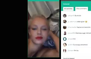 XXX Hot White Girl film porno xxx gratuit suce une énorme bite marocaine
